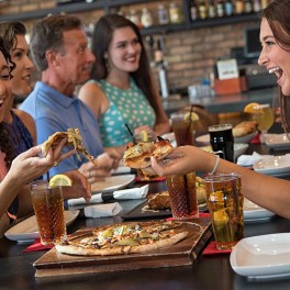 Friends, Pizza and Good Times at American Tap House Broadway at the Beach
